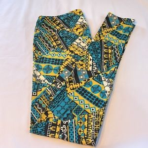 TC LuLaRoe Leggings Tall & Curvy Tie Dye Pattern NEW